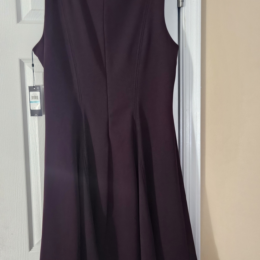 Tommy Hilfiger Plum Skater Style Dress with White Collar - Women - Size 16 - Picture 5 of 8